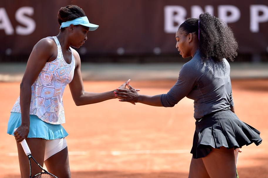 Serena e Venus Williams impegnate contro le slovene Klepac e Srebotnik (Getty Images)